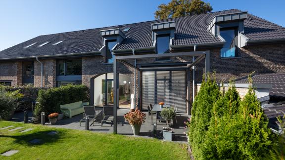 Holz-Aluminium-Fenster anthrazit