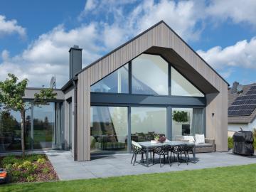 Holz-Aluminium-Fenster PaXoptima in Ferienhaus bei Bad Münstereifel